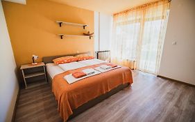 Apartma Rombon Brdo With Free Onsite Parking